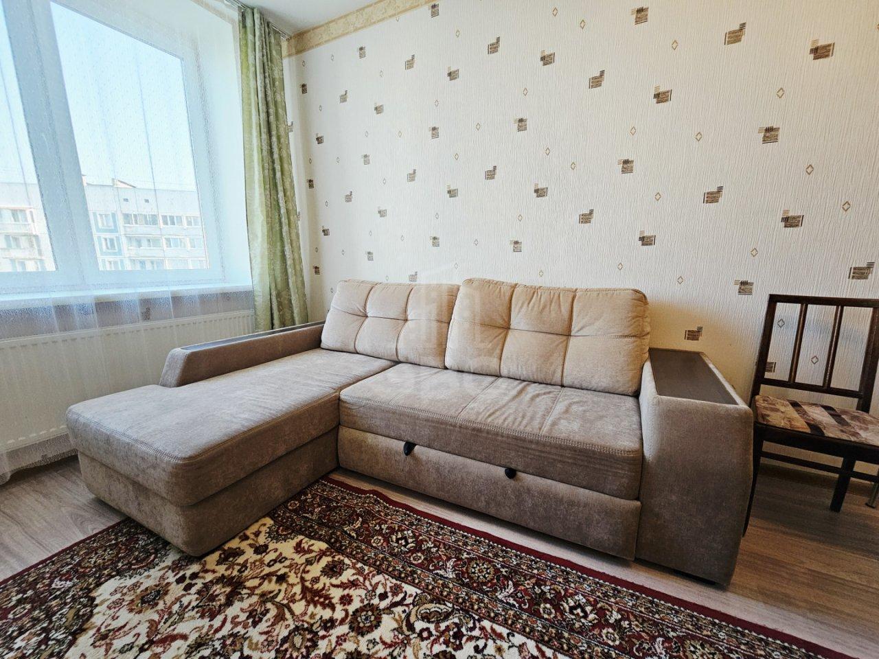 трехкомнатная квартира в Санкт-Петербурге по адресу: Богатырский проспект, 39, к 2