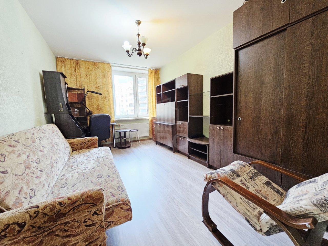 трехкомнатная квартира в Санкт-Петербурге по адресу: Богатырский проспект, 39, к 2