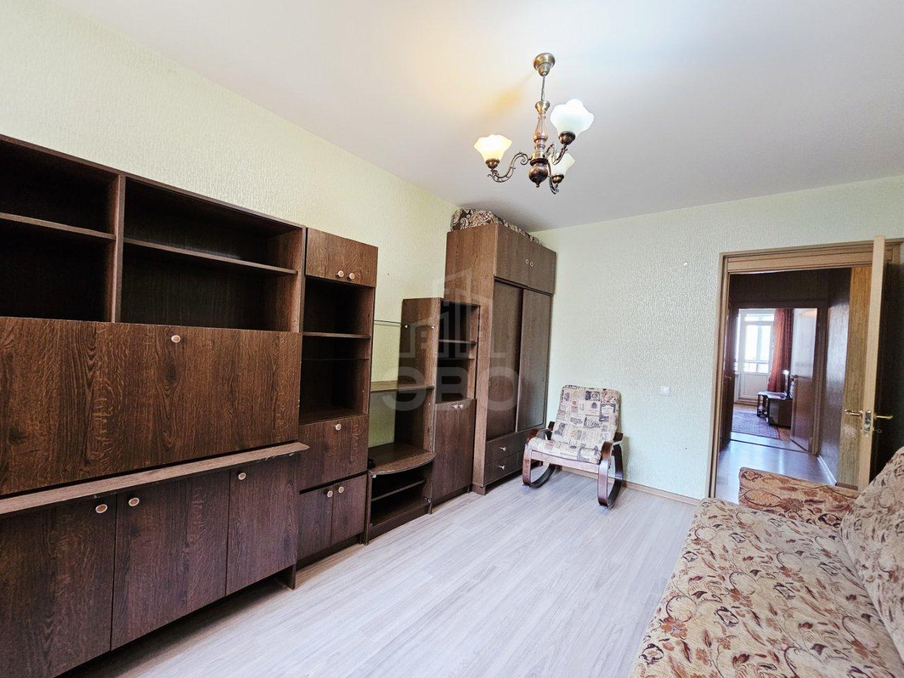 трехкомнатная квартира в Санкт-Петербурге по адресу: Богатырский проспект, 39, к 2