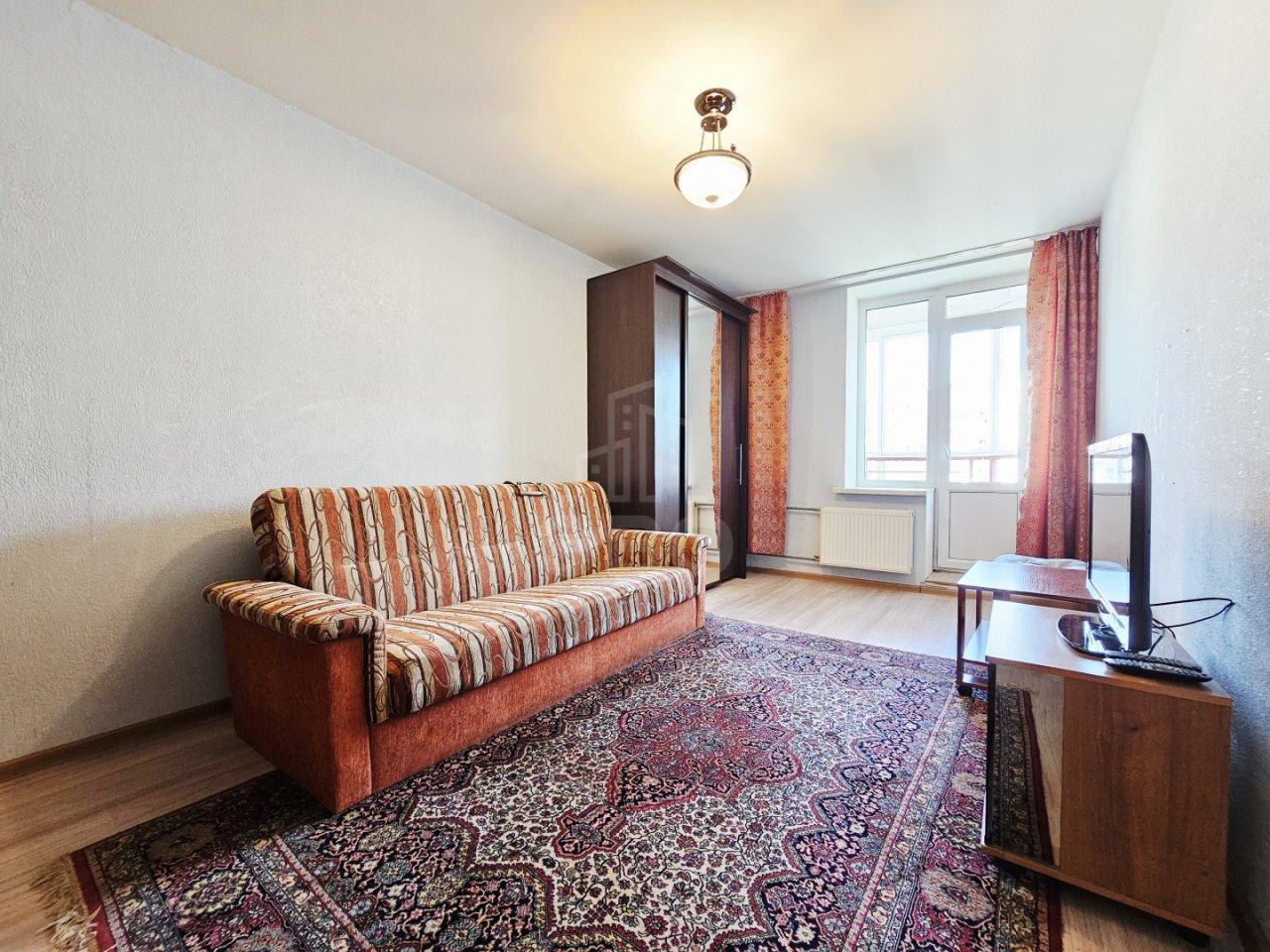 трехкомнатная квартира в Санкт-Петербурге по адресу: Богатырский проспект, 39, к 2