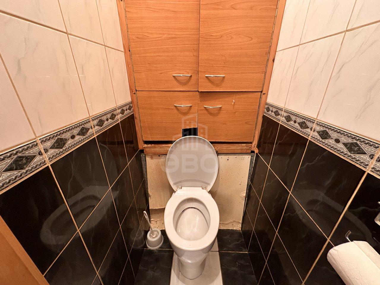 трехкомнатная квартира в Санкт-Петербурге по адресу: Купчинская ул., 15, к 2