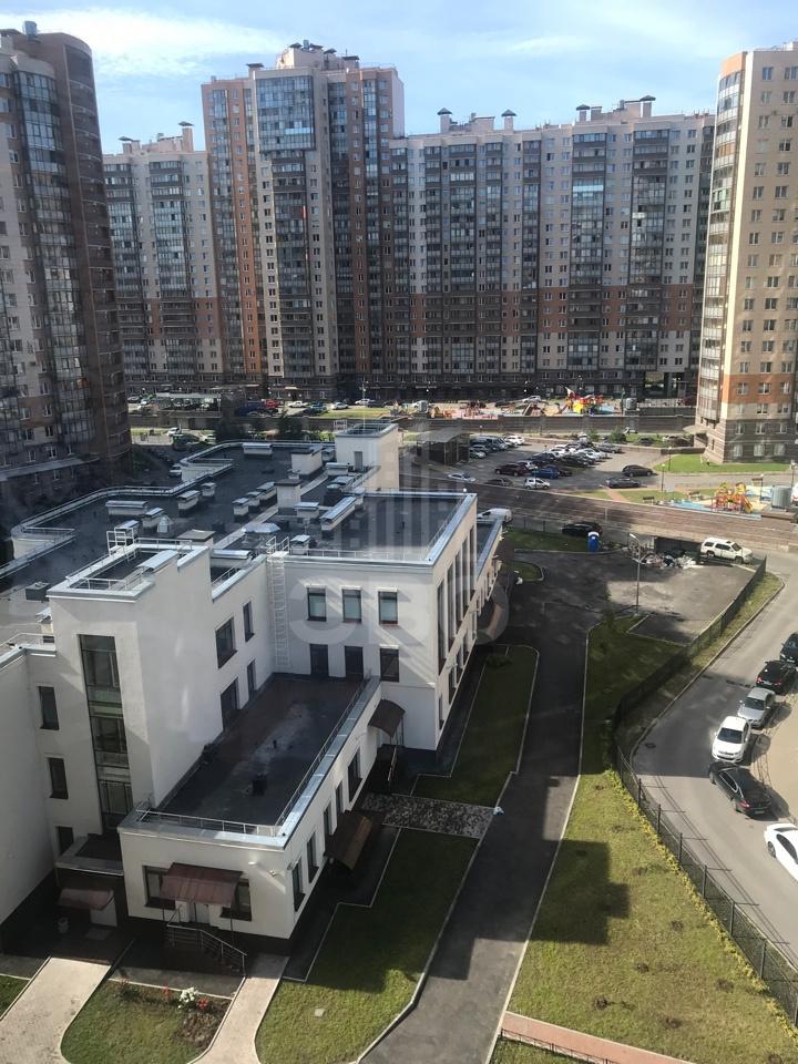 однокомнатная квартира в Санкт-Петербурге по адресу: Шуваловский проспект, 37, к 1