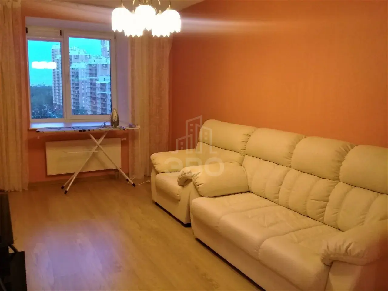 двухкомнатная квартира в Санкт-Петербурге по адресу: Есенина ул., 1, к 1
