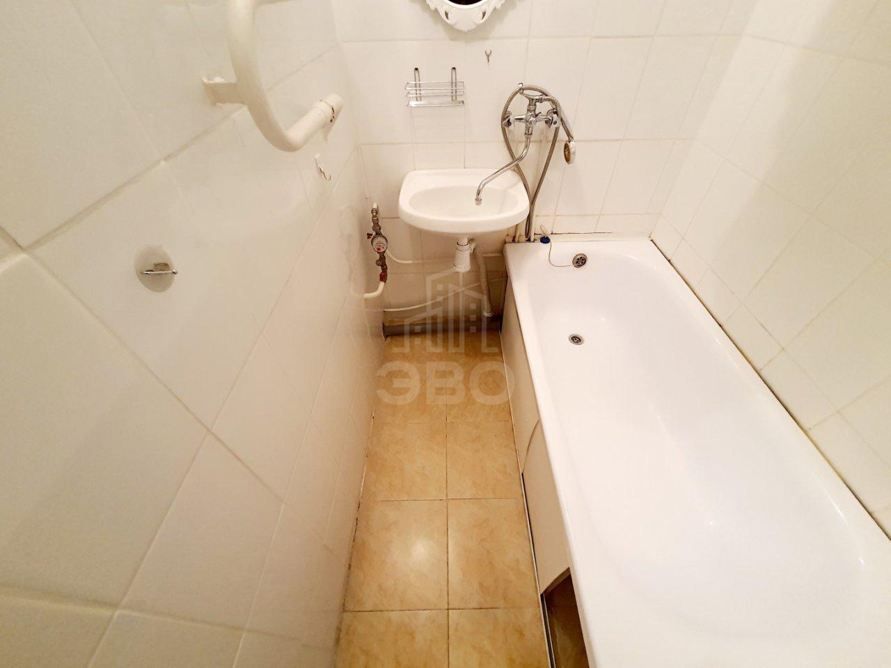 однокомнатная квартира в Санкт-Петербурге по адресу: Шаврова ул., 23, к 1