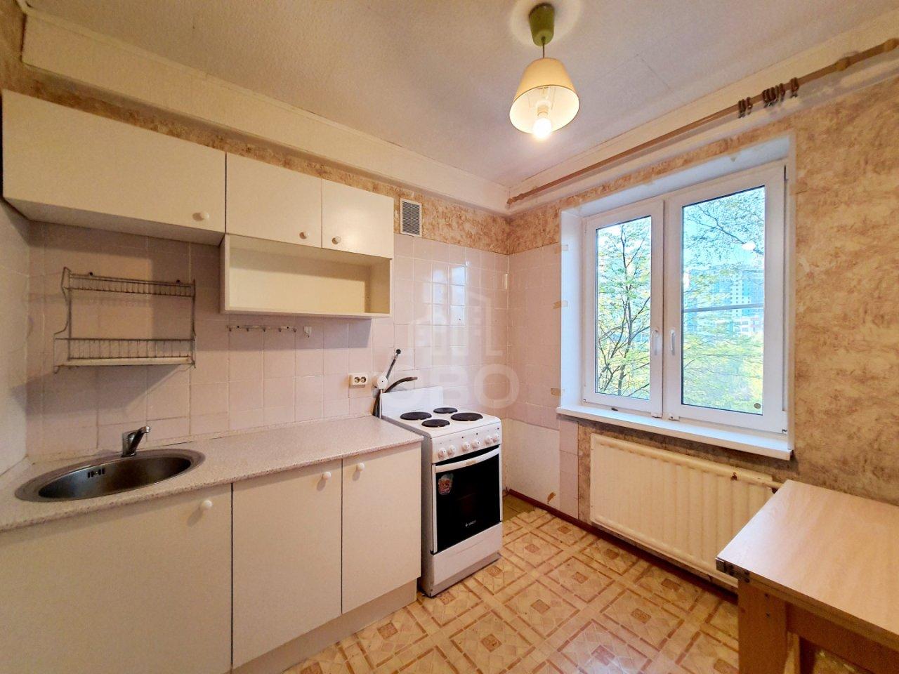 однокомнатная квартира в Санкт-Петербурге по адресу: Шаврова ул., 23, к 1