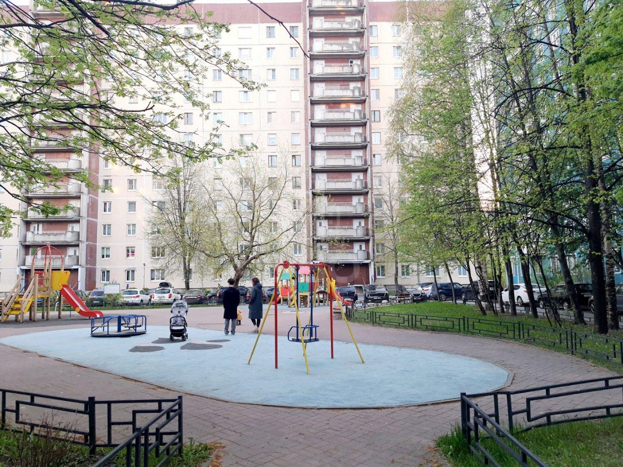 однокомнатная квартира в Санкт-Петербурге по адресу: Шаврова ул., 23, к 1