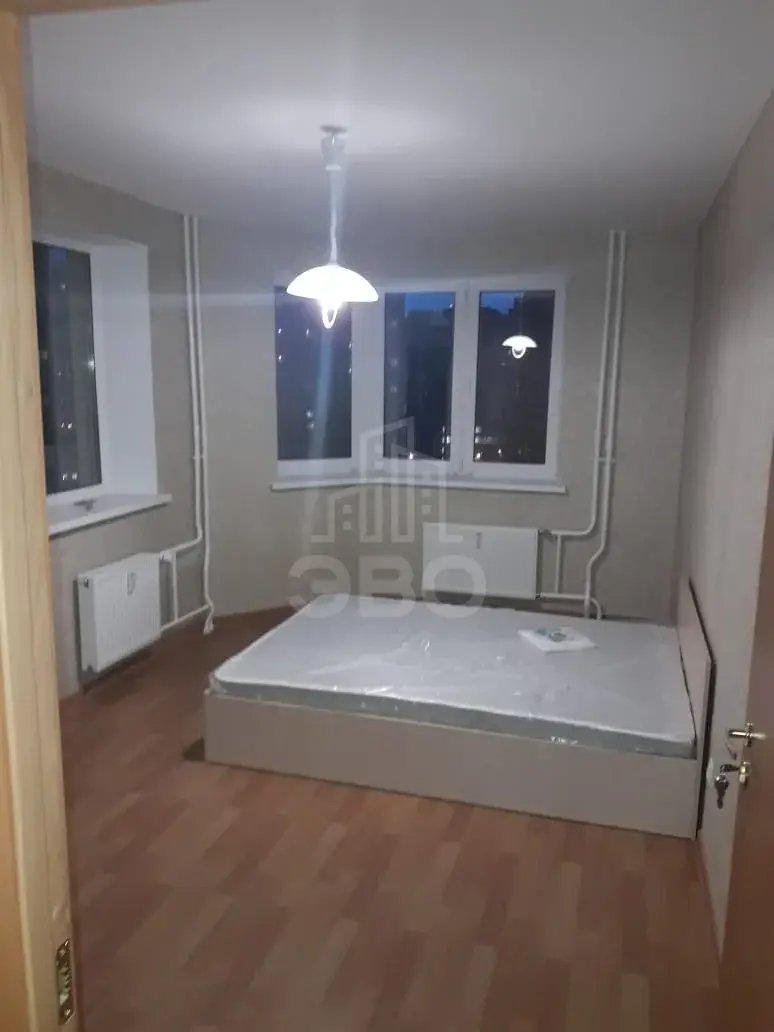 трехкомнатная квартира в Санкт-Петербурге по адресу: Заречная ул., 41