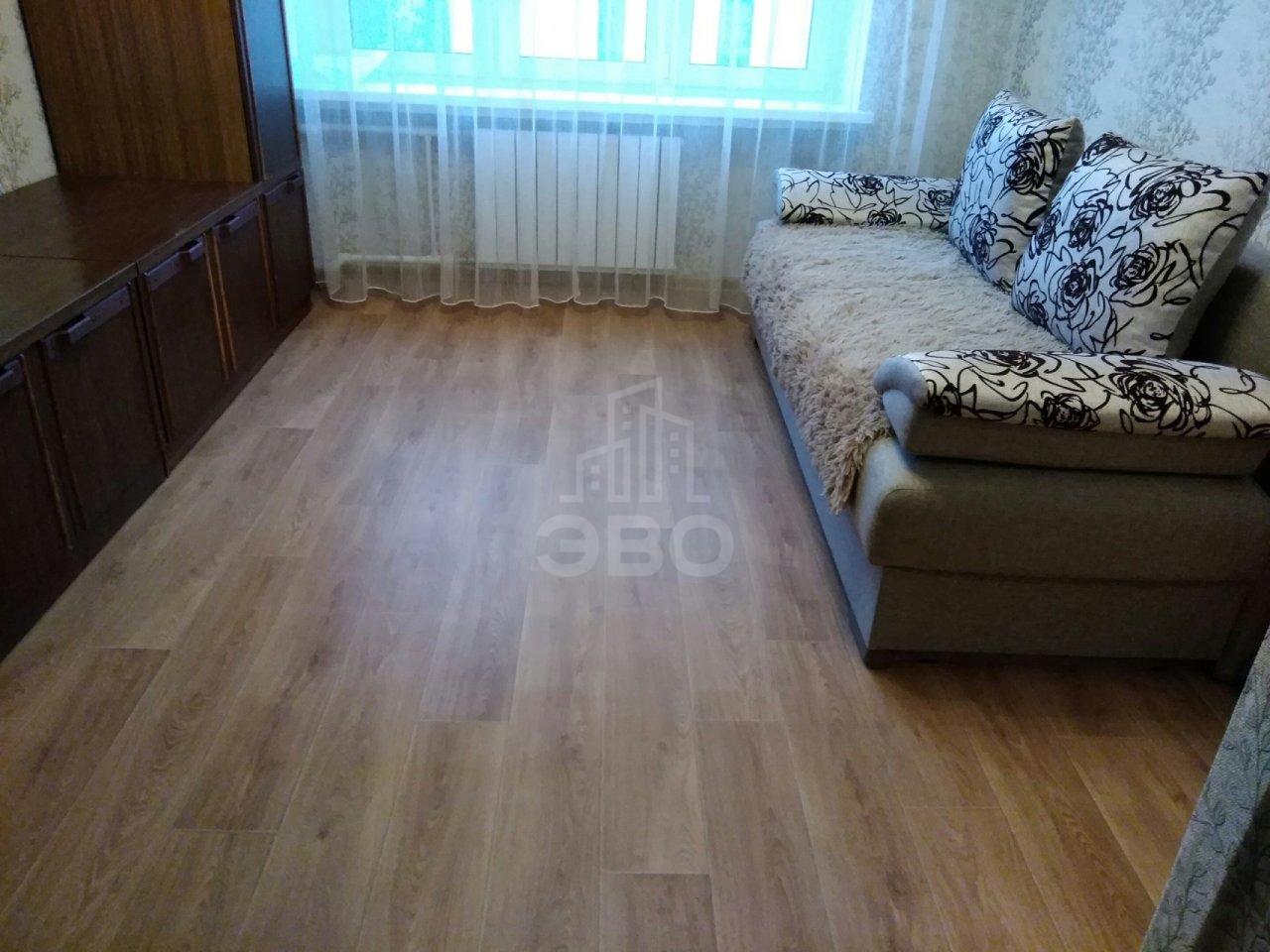 однокомнатная квартира в Санкт-Петербурге по адресу: 2-я Комсомольская ул., 40, к 1