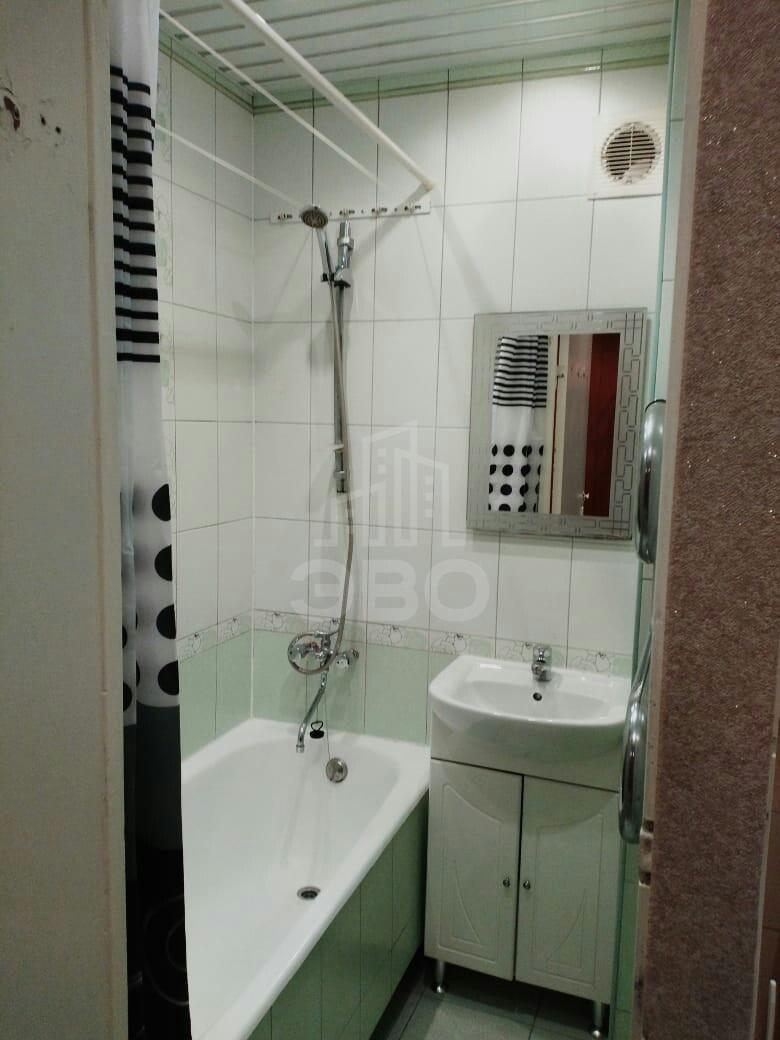 однокомнатная квартира в Санкт-Петербурге по адресу: 2-я Комсомольская ул., 40, к 1