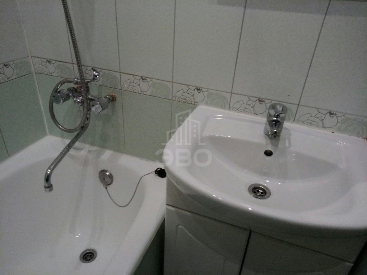 однокомнатная квартира в Санкт-Петербурге по адресу: 2-я Комсомольская ул., 40, к 1