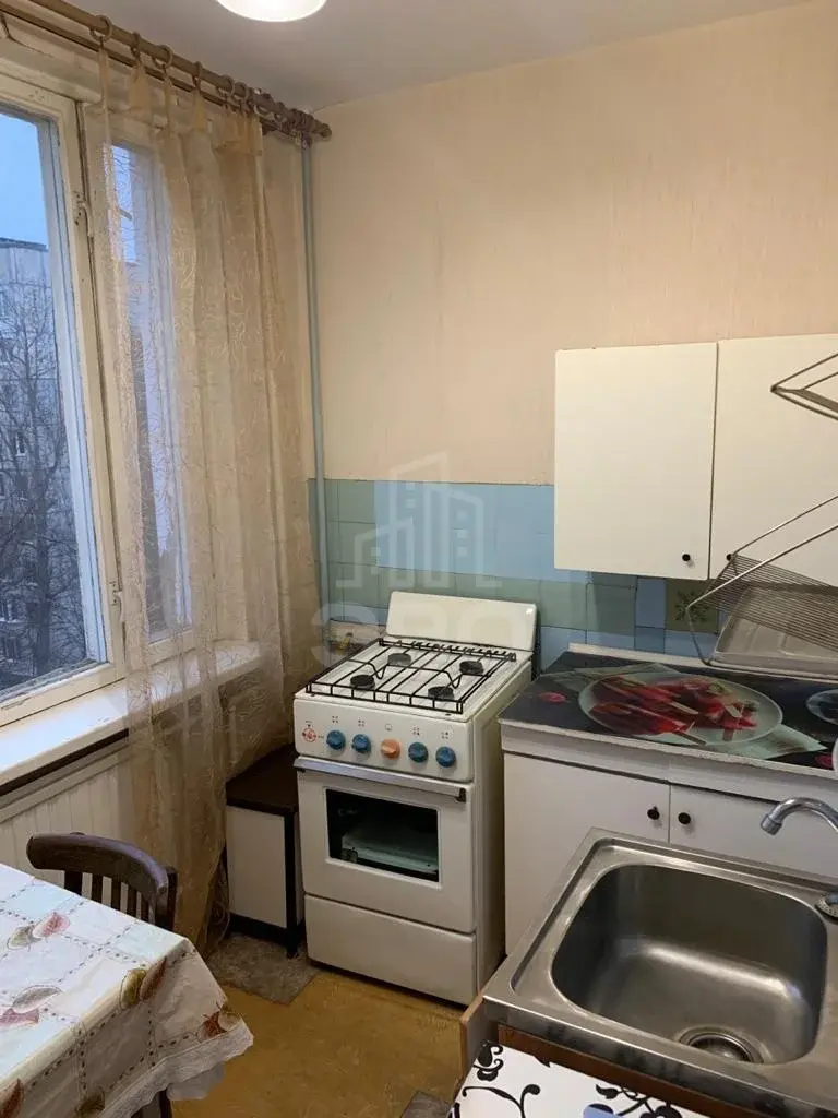 однокомнатная квартира в Санкт-Петербурге по адресу: Подвойского ул., 14, к 1