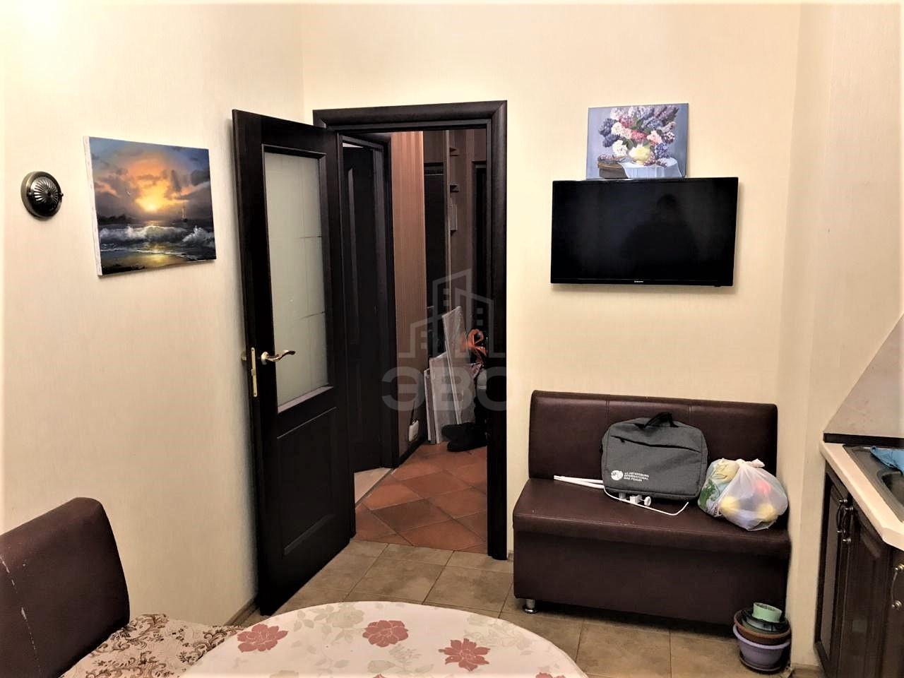 однокомнатная квартира в Санкт-Петербурге по адресу: Гжатская ул., 22, к 4