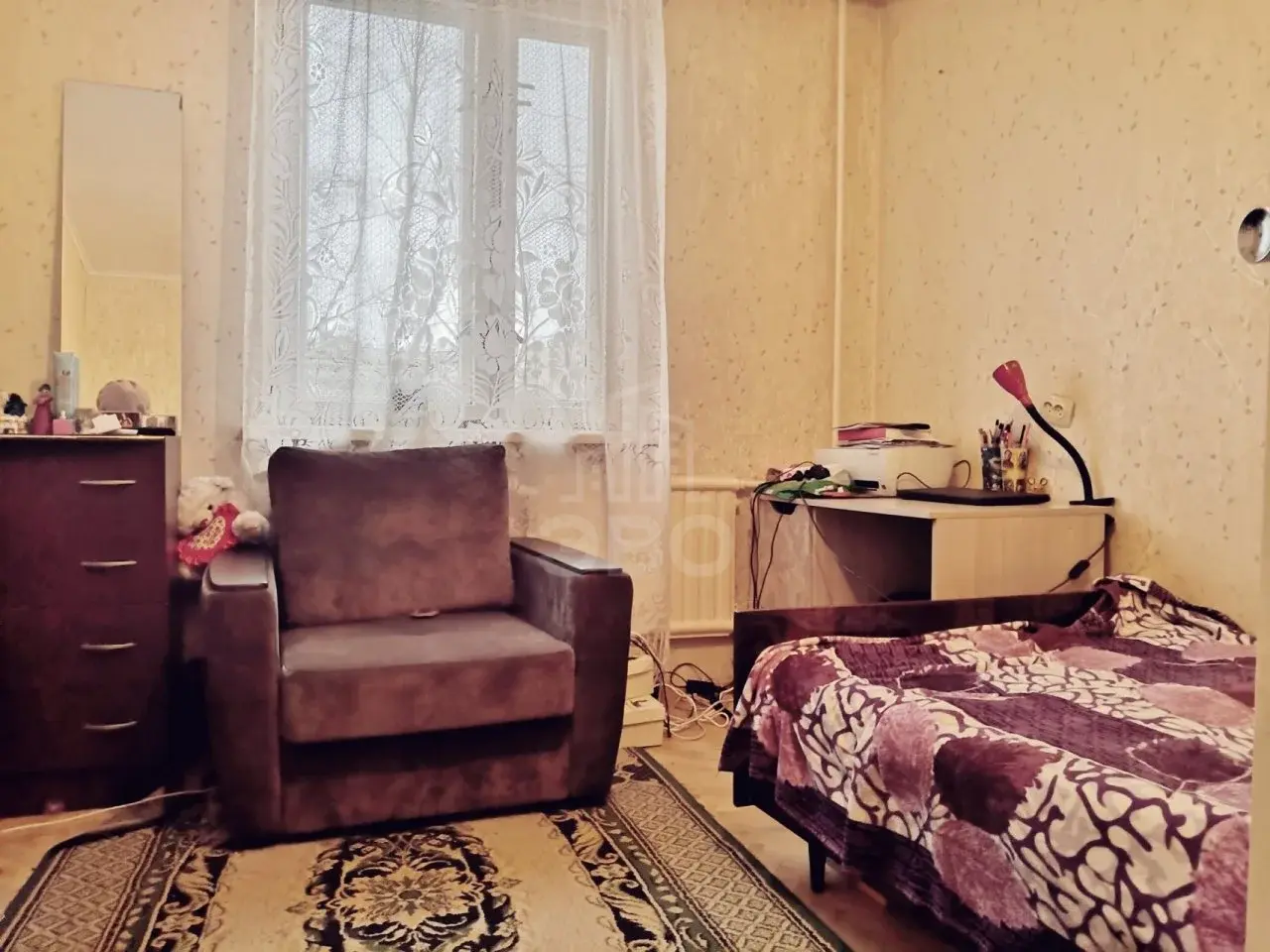 трехкомнатная квартира в Санкт-Петербурге по адресу: Малая Балканская ул., 40, к 1
