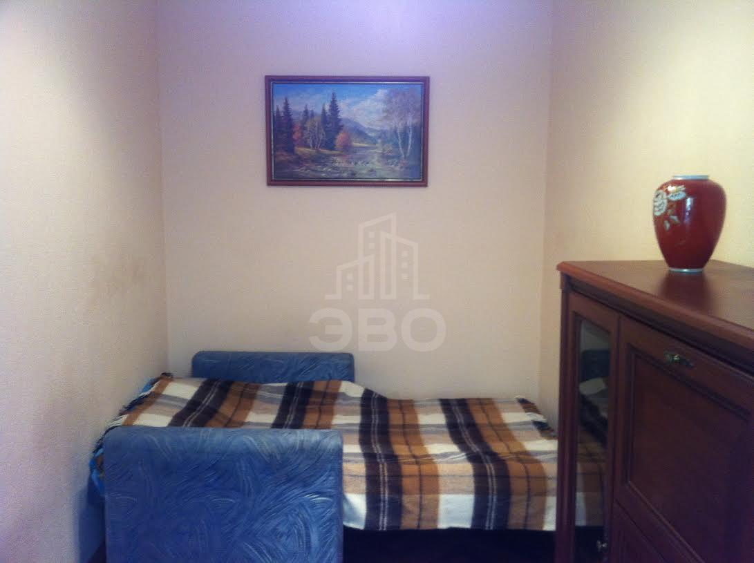 двухкомнатная квартира в Санкт-Петербурге по адресу: Лабутина дом 30