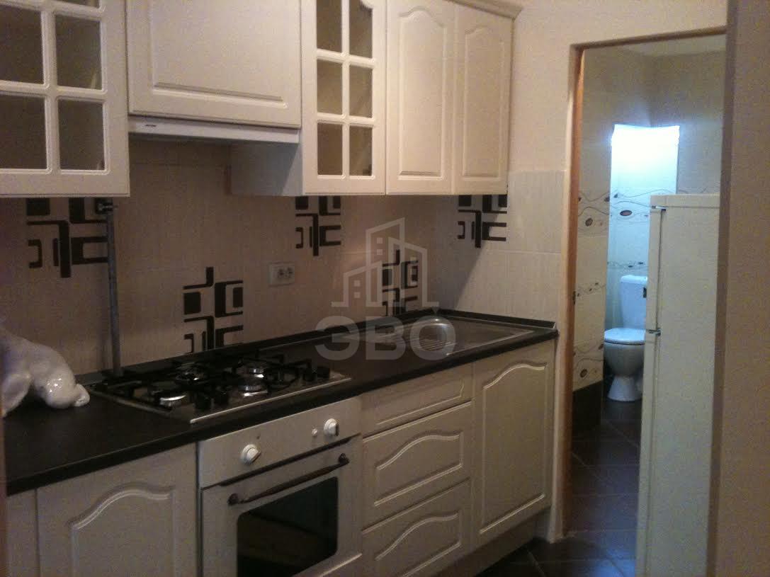 двухкомнатная квартира в Санкт-Петербурге по адресу: Лабутина дом 30