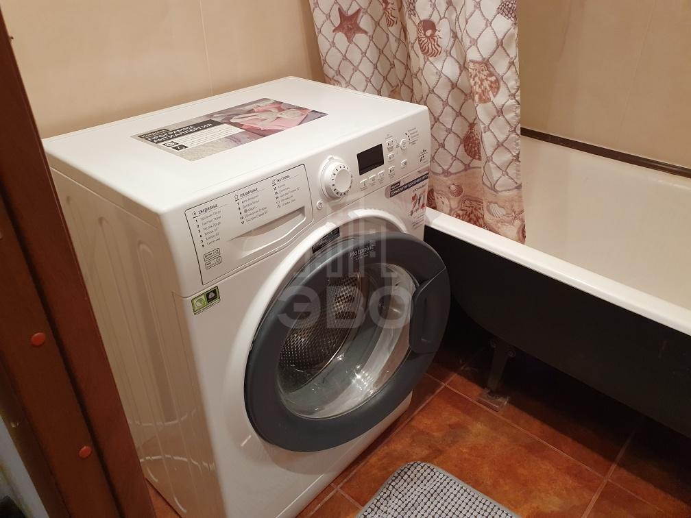 однокомнатная квартира в Санкт-Петербурге по адресу: Нарвская ул., 2