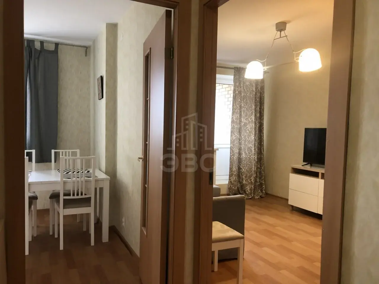 трехкомнатная квартира в Санкт-Петербурге по адресу: Фёдора Абрамова ул., 23, к 1