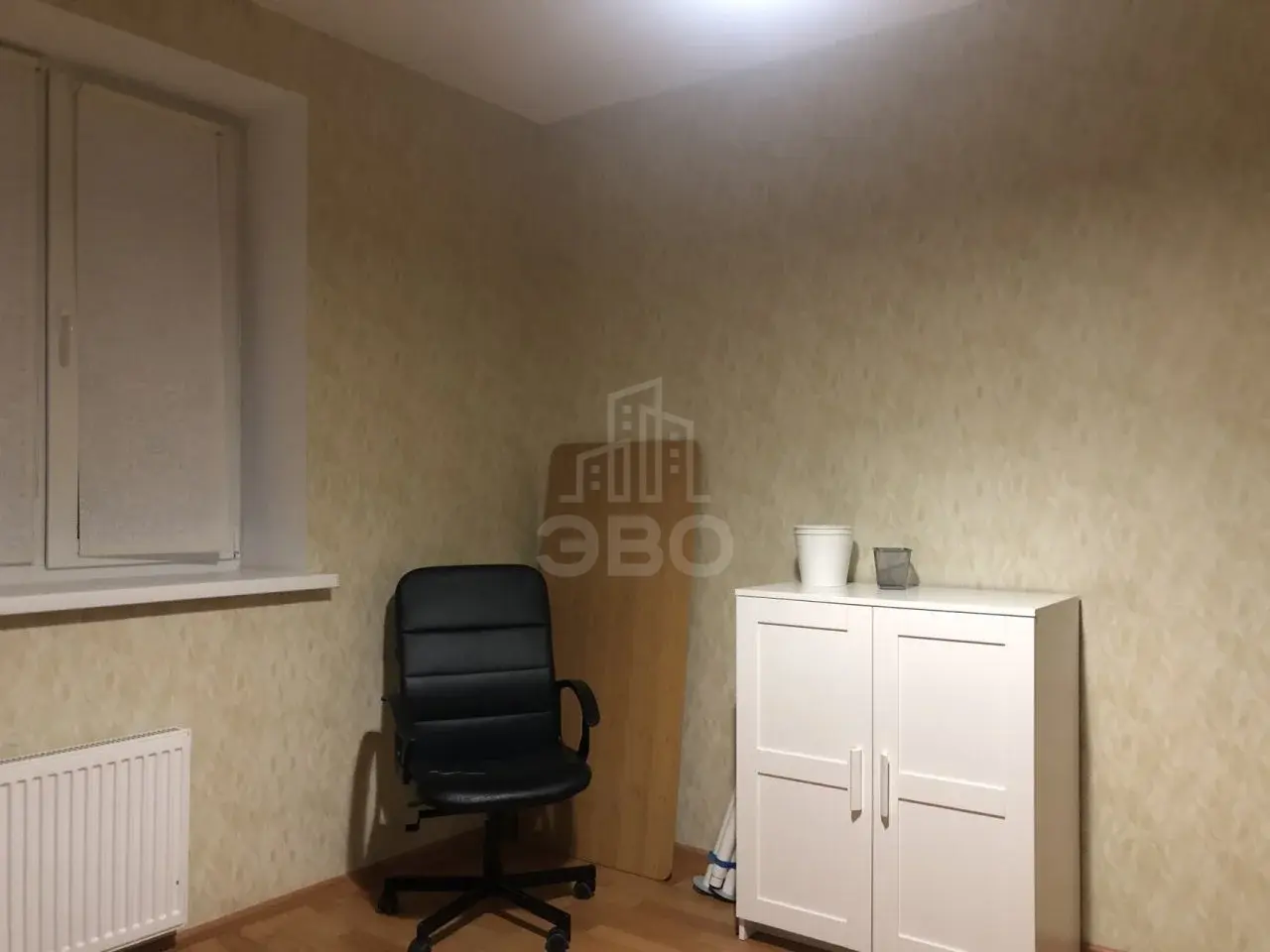 трехкомнатная квартира в Санкт-Петербурге по адресу: Фёдора Абрамова ул., 23, к 1