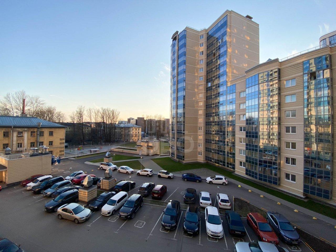 однокомнатная квартира в Санкт-Петербурге по адресу: Заневский проспект, 42