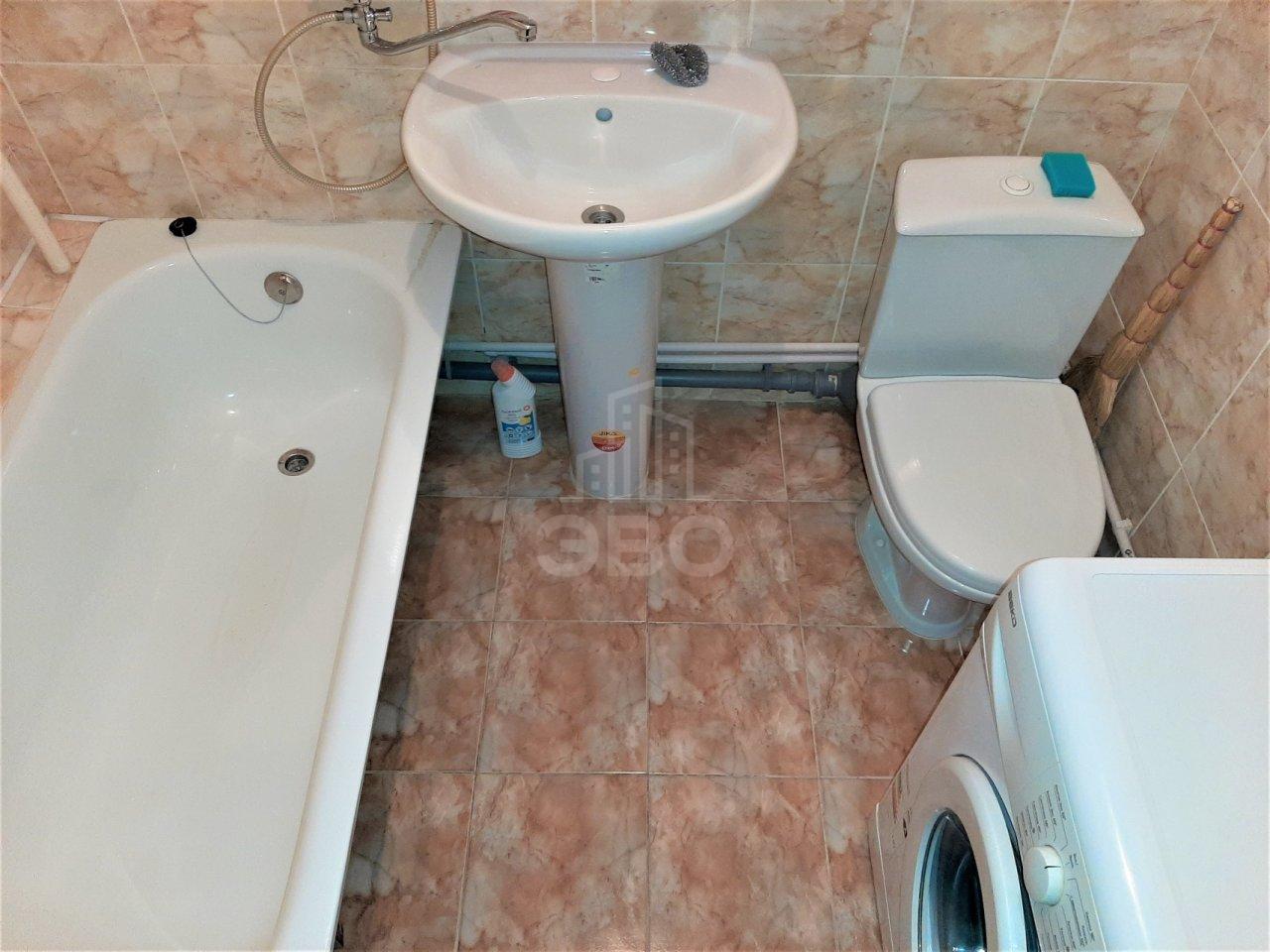 однокомнатная квартира в Санкт-Петербурге по адресу: Парашютная ул., 56, к 3