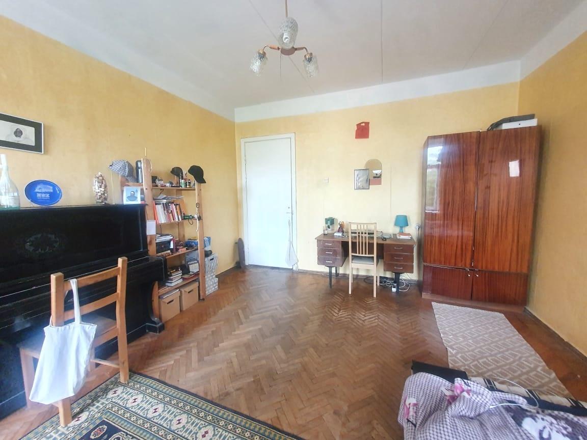 двухкомнатная квартира в Санкт-Петербурге по адресу: Декабристов ул., 17