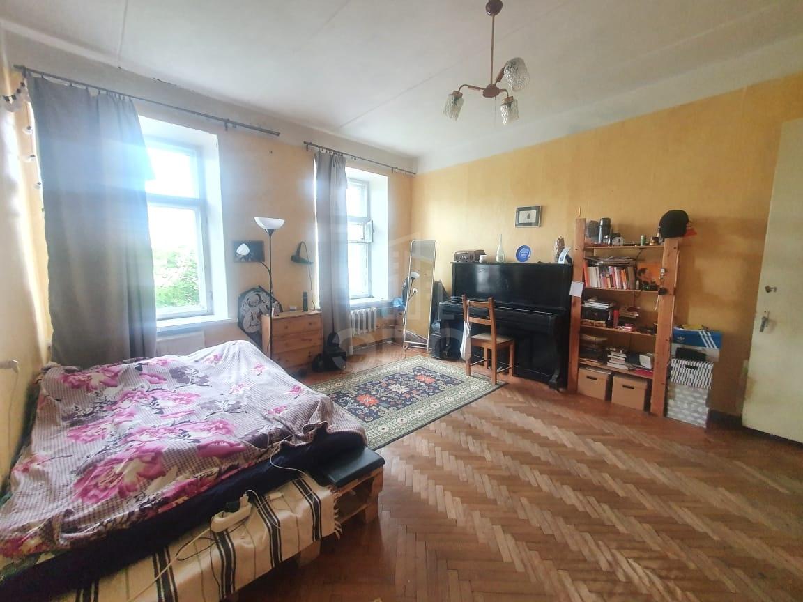 двухкомнатная квартира в Санкт-Петербурге по адресу: Декабристов ул., 17