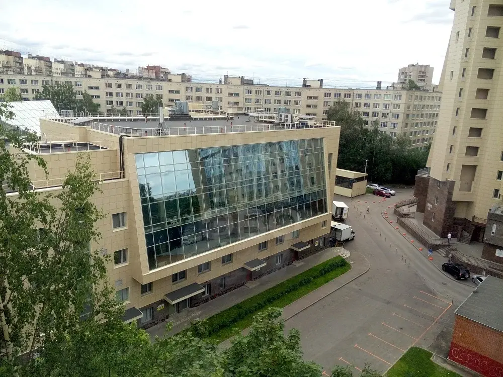 однокомнатная квартира в Санкт-Петербурге по адресу: Большевиков проспект, 5