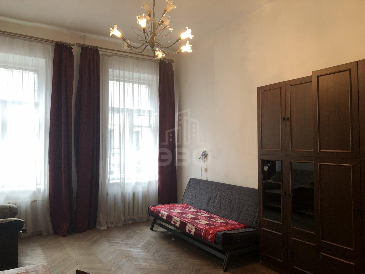 комната в Санкт-Петербурге по адресу: Загородный проспект, 22