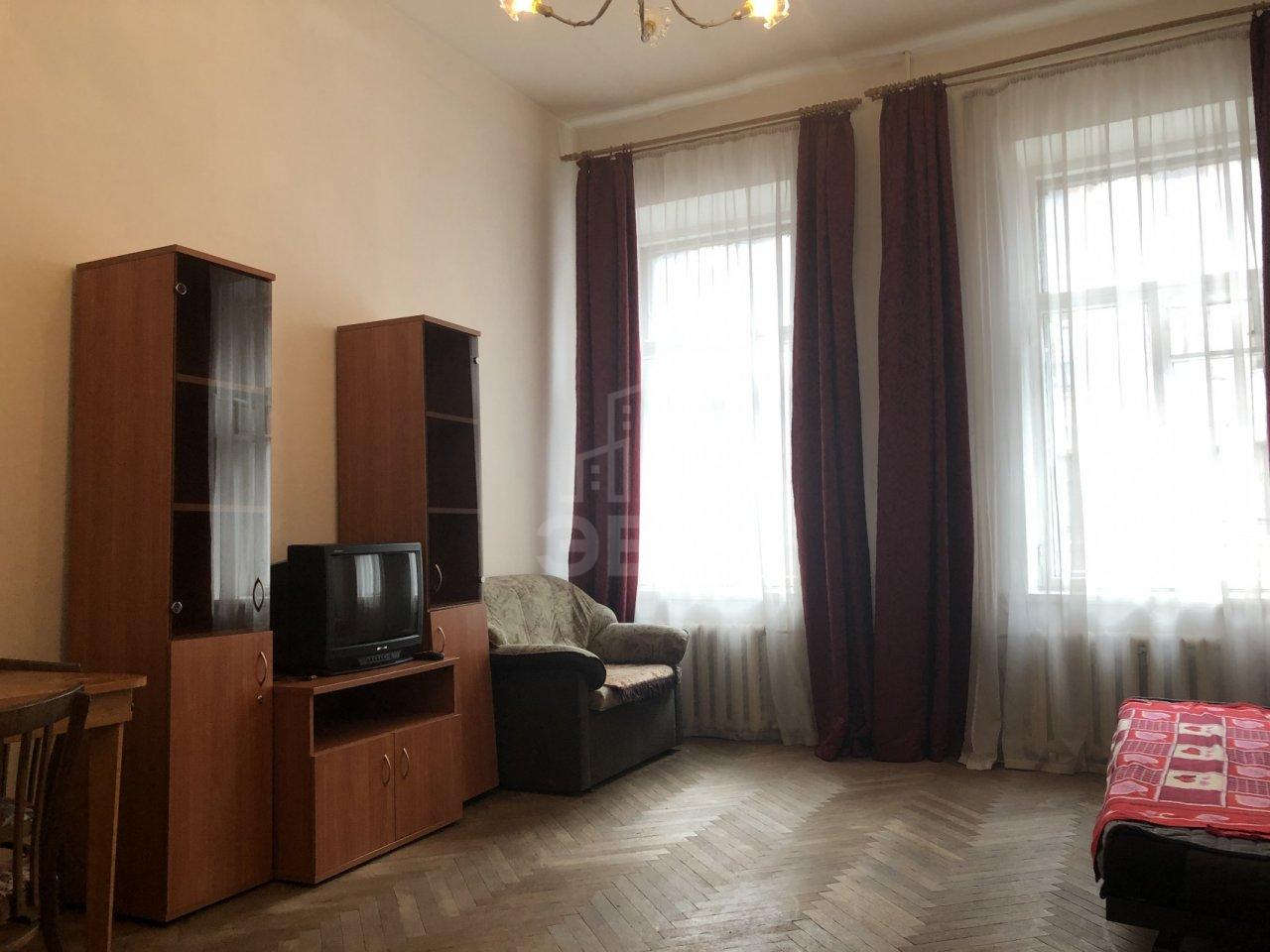 комната в Санкт-Петербурге по адресу: Загородный проспект, 22