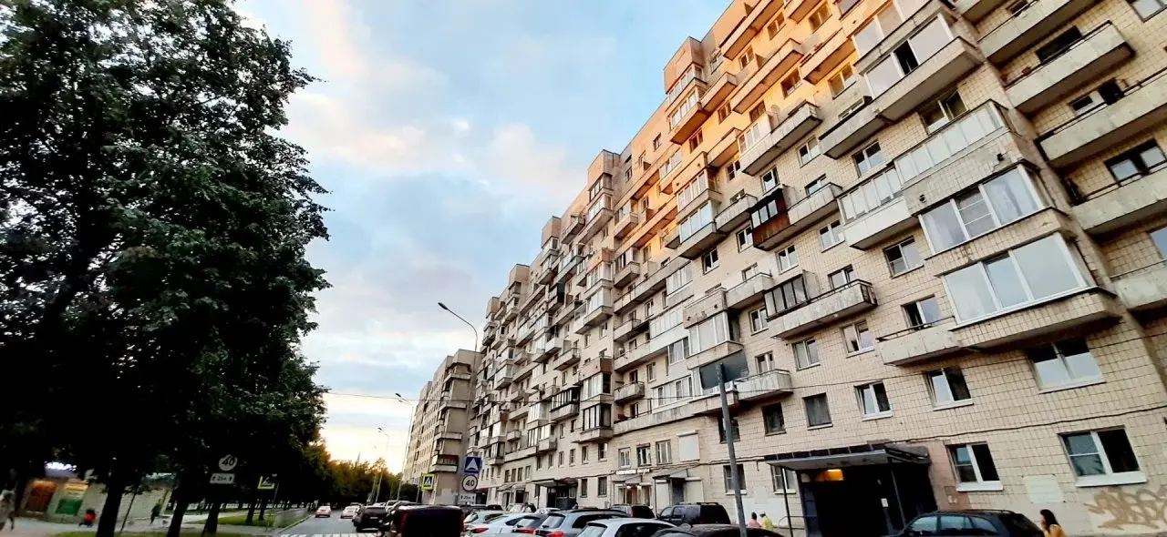 однокомнатная квартира в Санкт-Петербурге по адресу: Кораблестроителей ул., 19, к 1