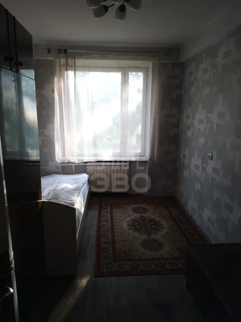 комната в Санкт-Петербурге по адресу: Купчинская ул., 19, к 3