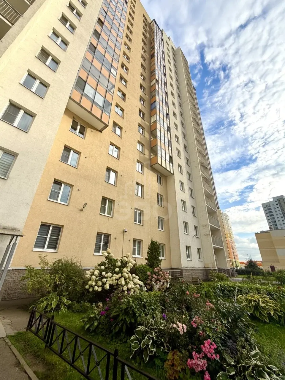 двухкомнатная квартира в Санкт-Петербурге по адресу: Даниила Хармса ул., 5, к 2