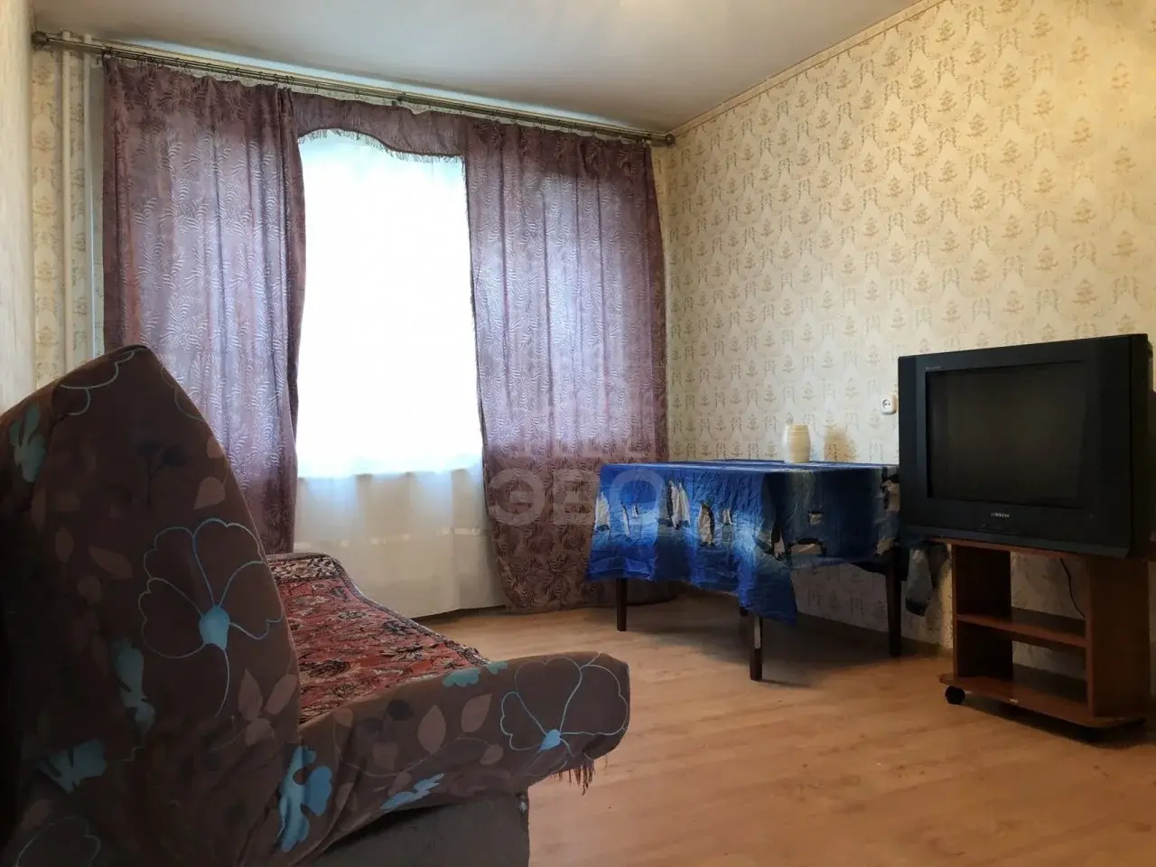 трехкомнатная квартира в Санкт-Петербурге по адресу: Ярослава Гашека ул., 4, к 1