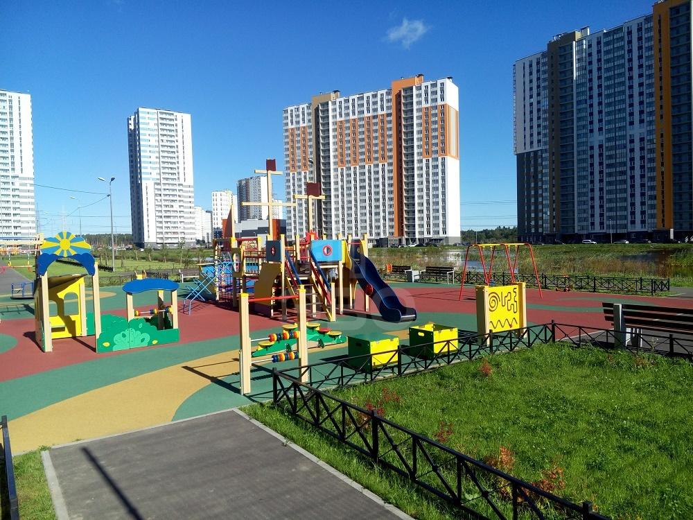 двухкомнатная квартира в Санкт-Петербурге по адресу: Чарушинская ул., 12, строение 1