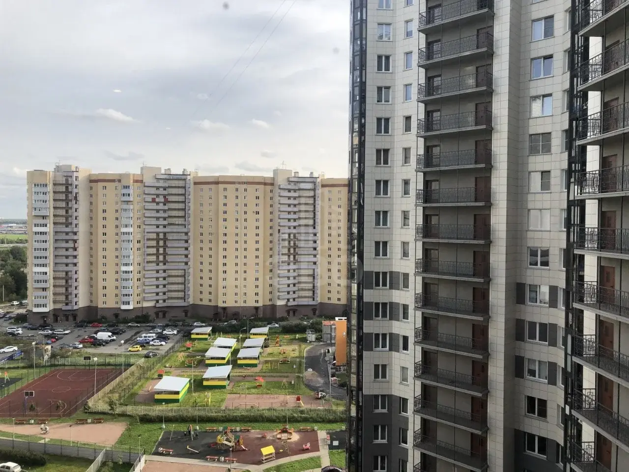 однокомнатная квартира в Санкт-Петербурге по адресу: Русановская ул., 9