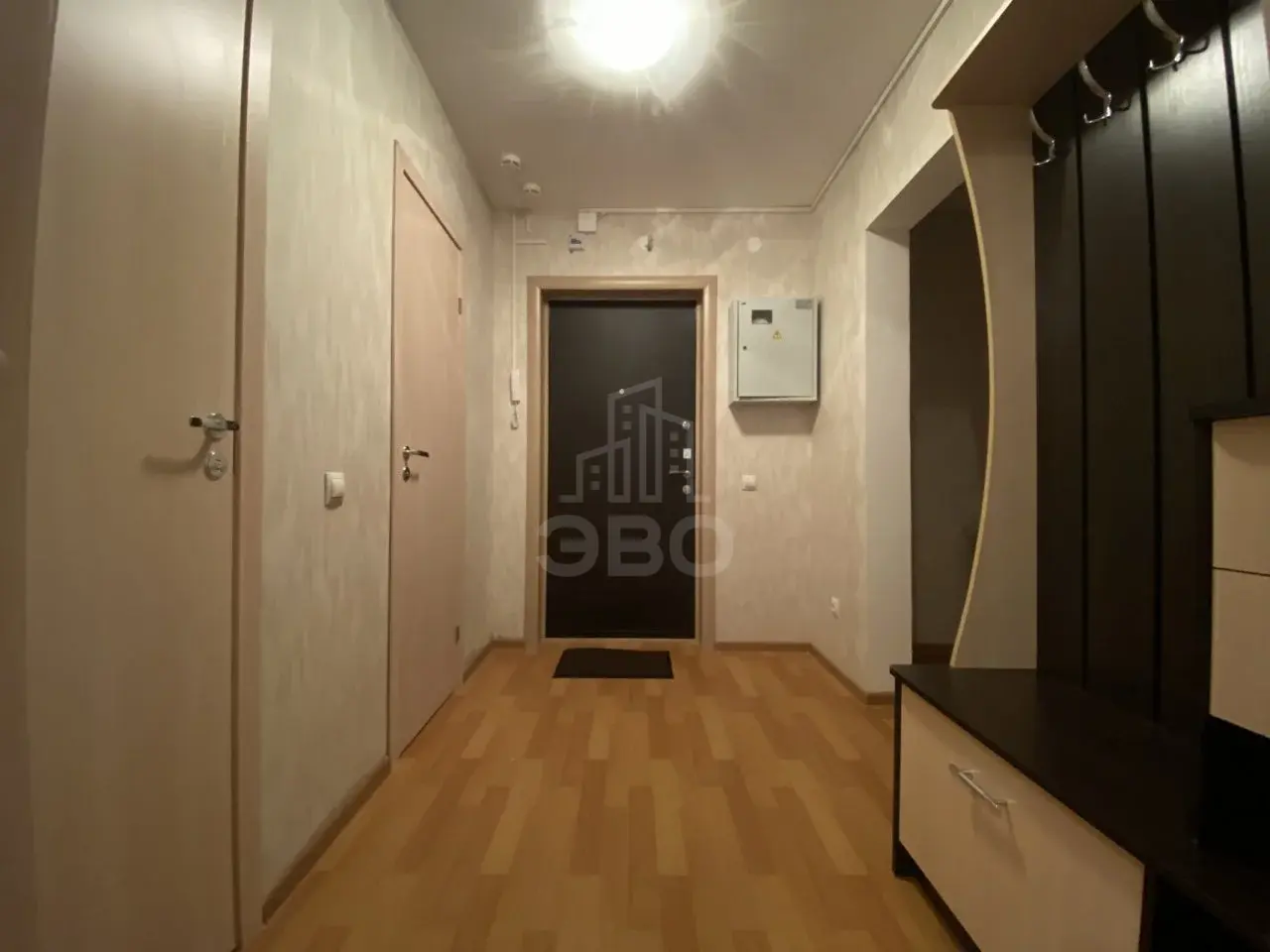 двухкомнатная квартира в Санкт-Петербурге по адресу: Новоколомяжский проспект, 12, к 1