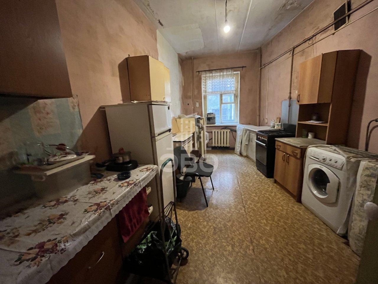 комната в Санкт-Петербурге по адресу: Достоевского ул., 24/9