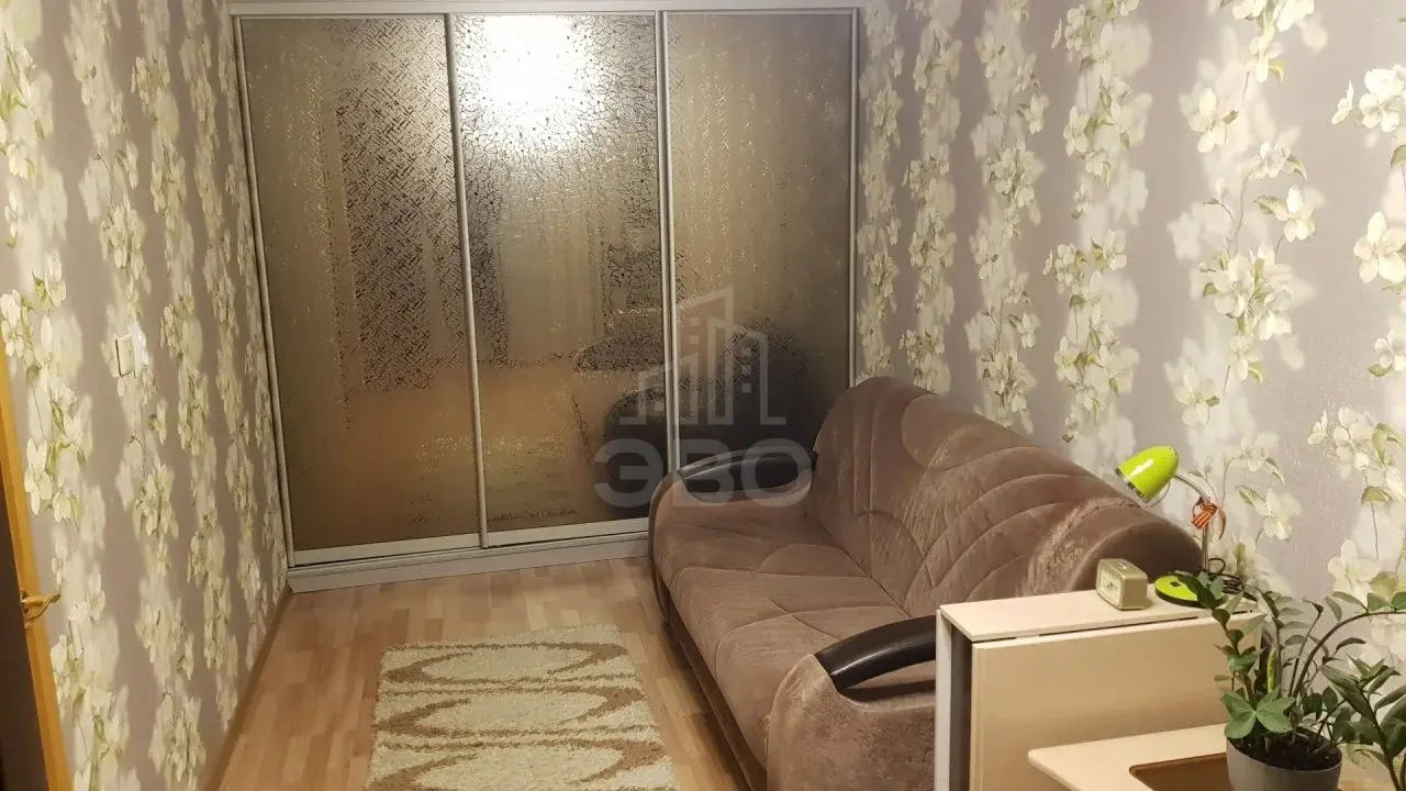 трехкомнатная квартира в Санкт-Петербурге по адресу: Авангардная ул., 5
