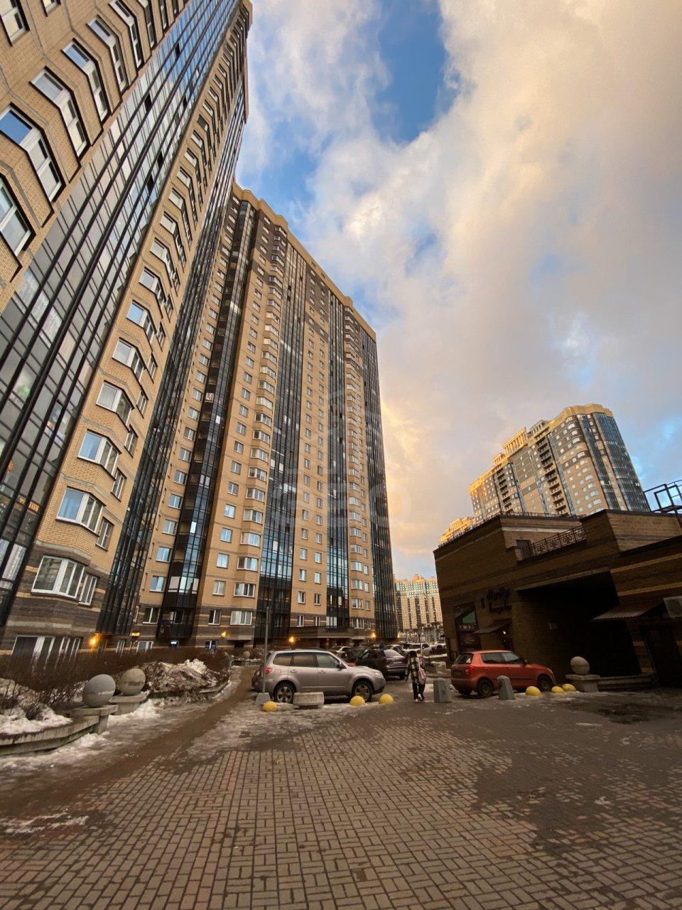 комната в Санкт-Петербурге по адресу: Федора Абрамова ул., 8