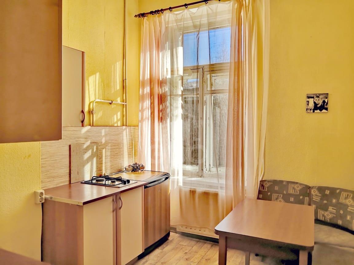 однокомнатная квартира в Санкт-Петербурге по адресу: Реки Мойки наб., 110