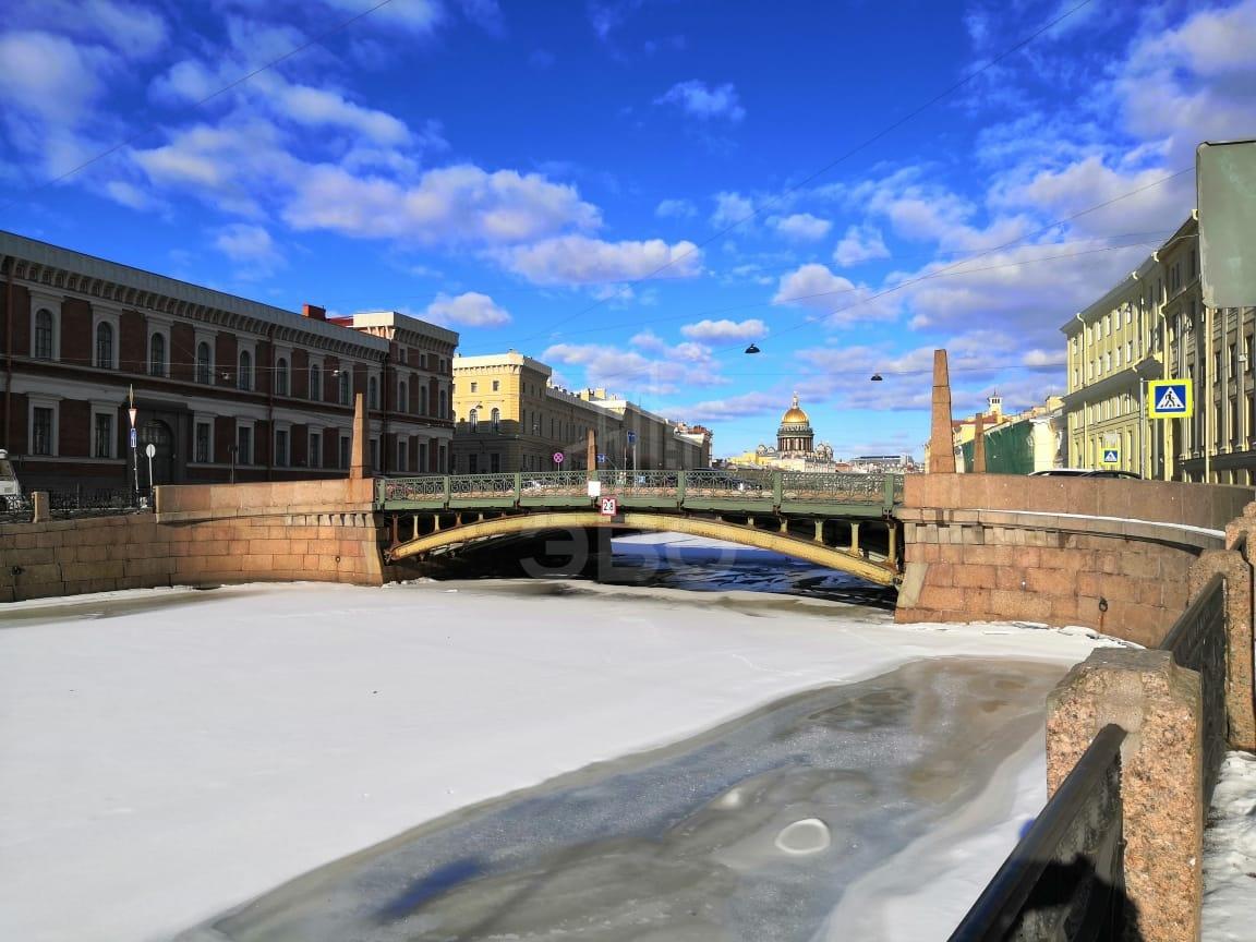 однокомнатная квартира в Санкт-Петербурге по адресу: Реки Мойки наб., 110