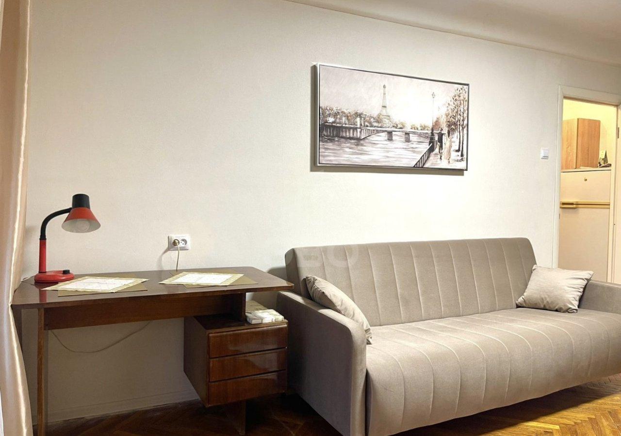 однокомнатная квартира в Санкт-Петербурге по адресу: Варшавская ул., 77