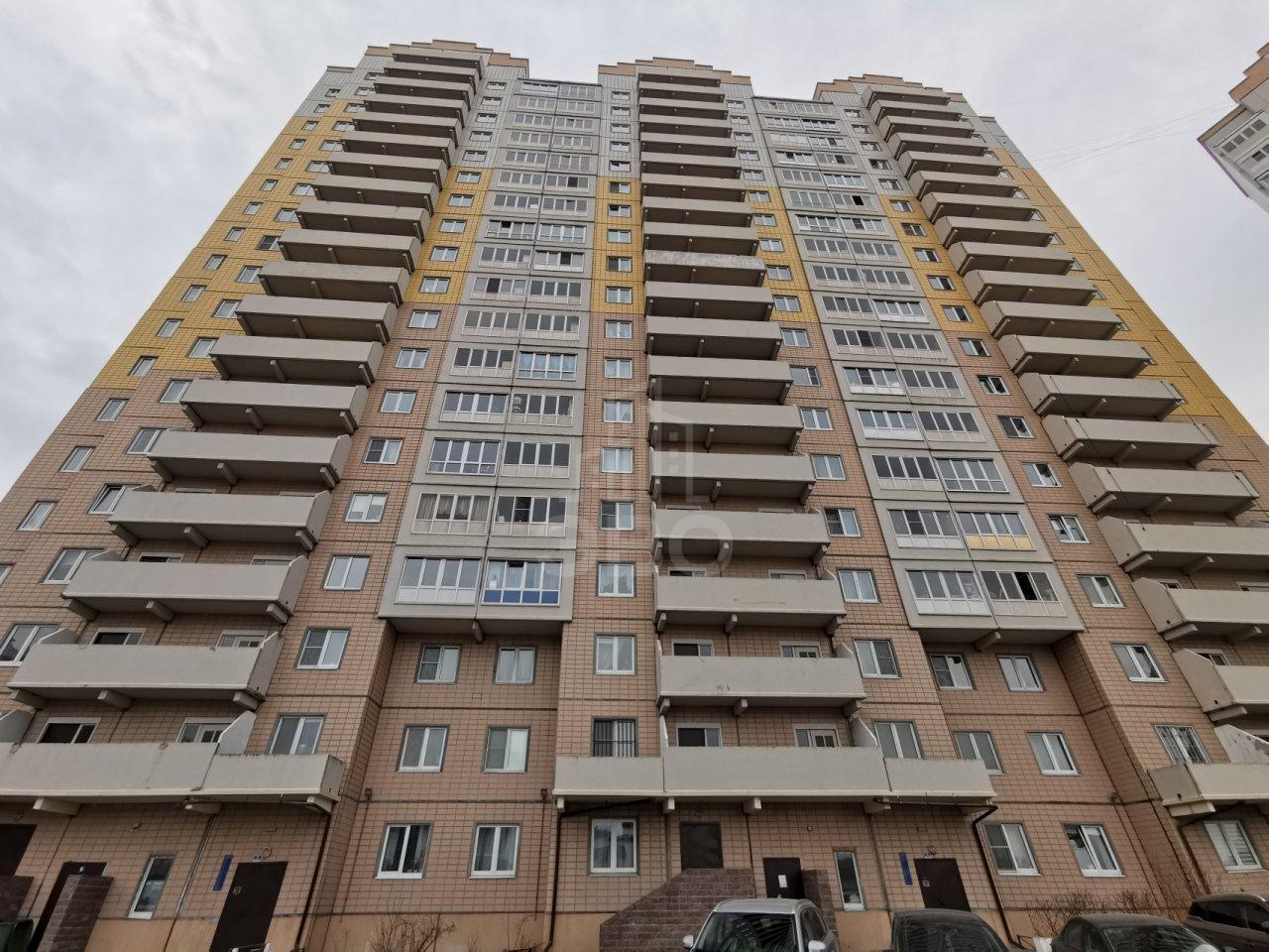 трехкомнатная квартира в Санкт-Петербурге по адресу: Парашютная ул., 56, к 1, литера а