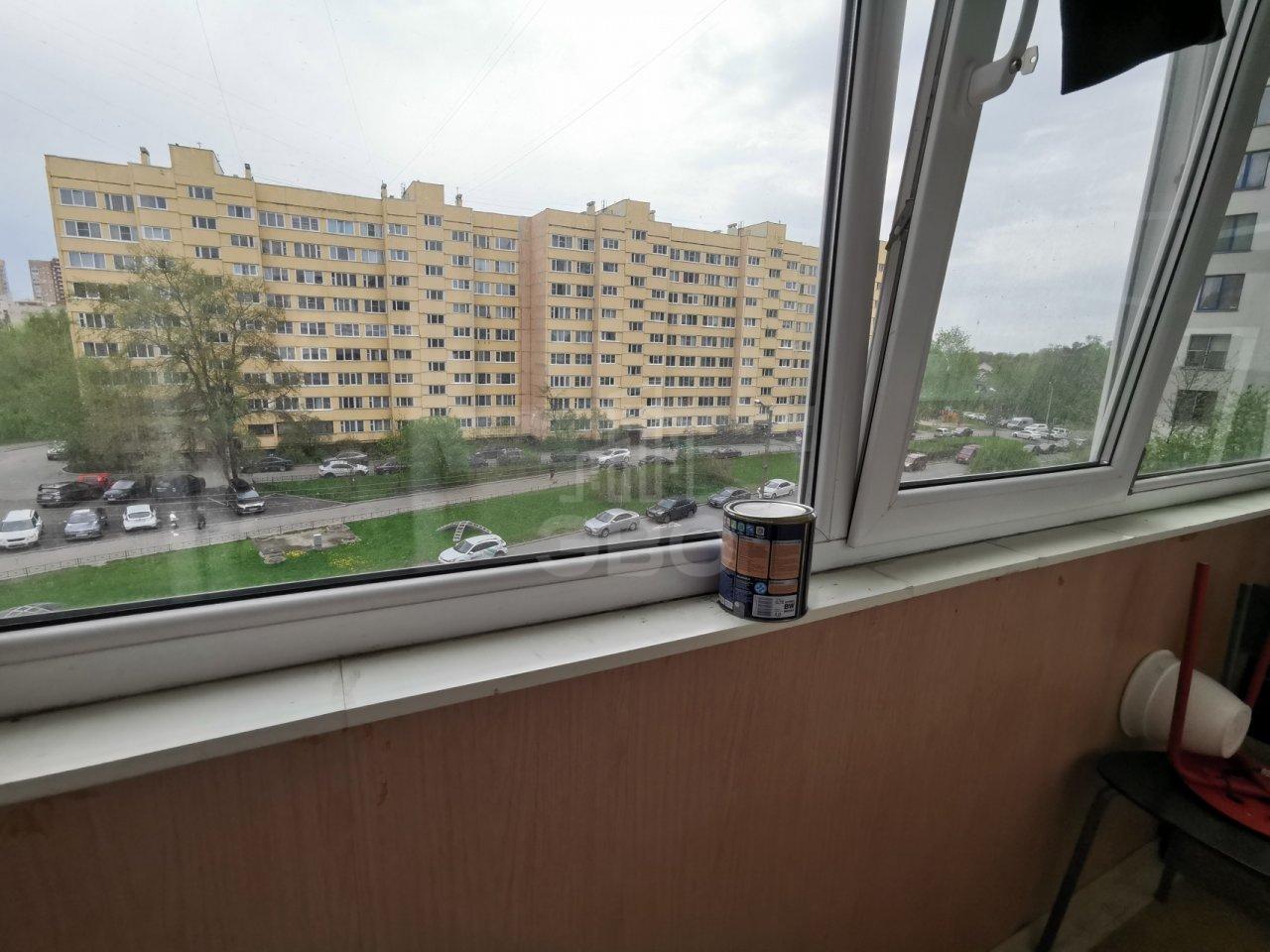 двухкомнатная квартира в Санкт-Петербурге по адресу: Дубковское ш., 32