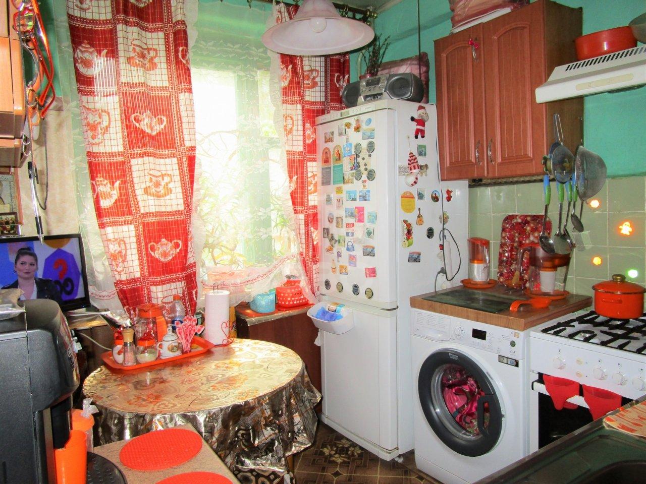 комната в Санкт-Петербурге по адресу: Ириновский проспект, 17, к 1