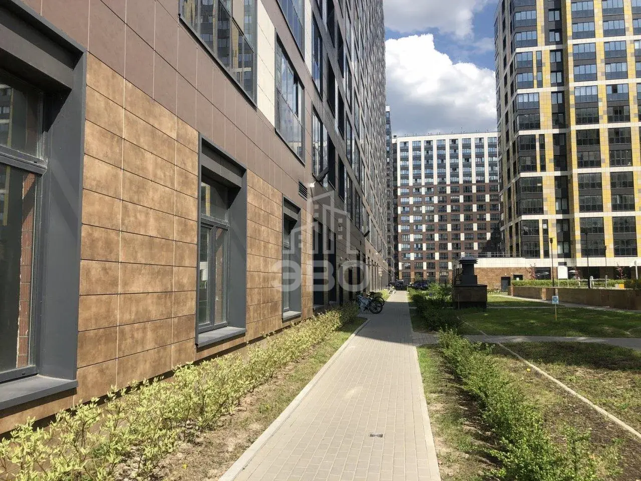 двухкомнатная квартира в Санкт-Петербурге по адресу: Октябрьская наб., 34, к 4