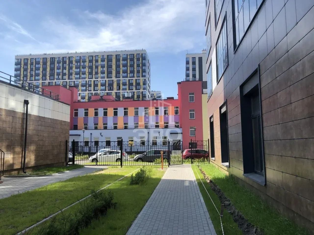двухкомнатная квартира в Санкт-Петербурге по адресу: Октябрьская наб., 34, к 4