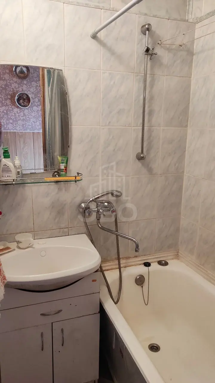 трехкомнатная квартира в Санкт-Петербурге по адресу: Учебный пер., 10, к 1