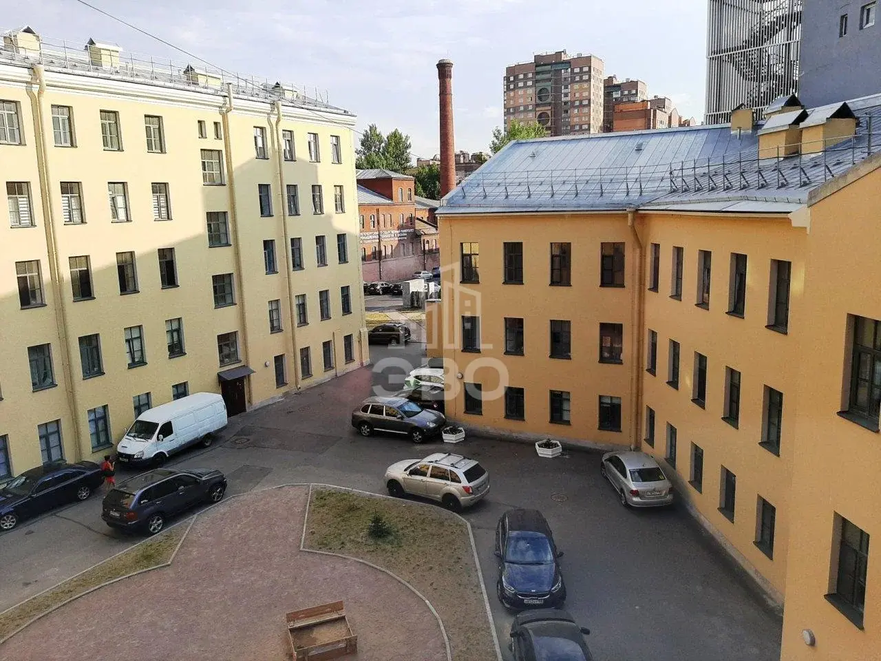 однокомнатная квартира в Санкт-Петербурге по адресу: Обводного канала наб., 128