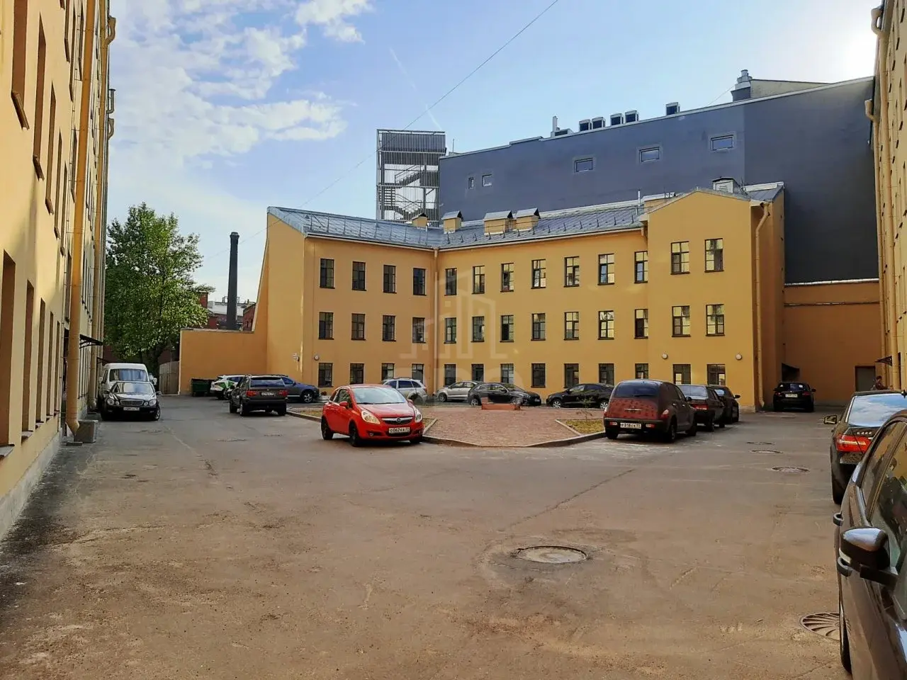 однокомнатная квартира в Санкт-Петербурге по адресу: Обводного канала наб., 128